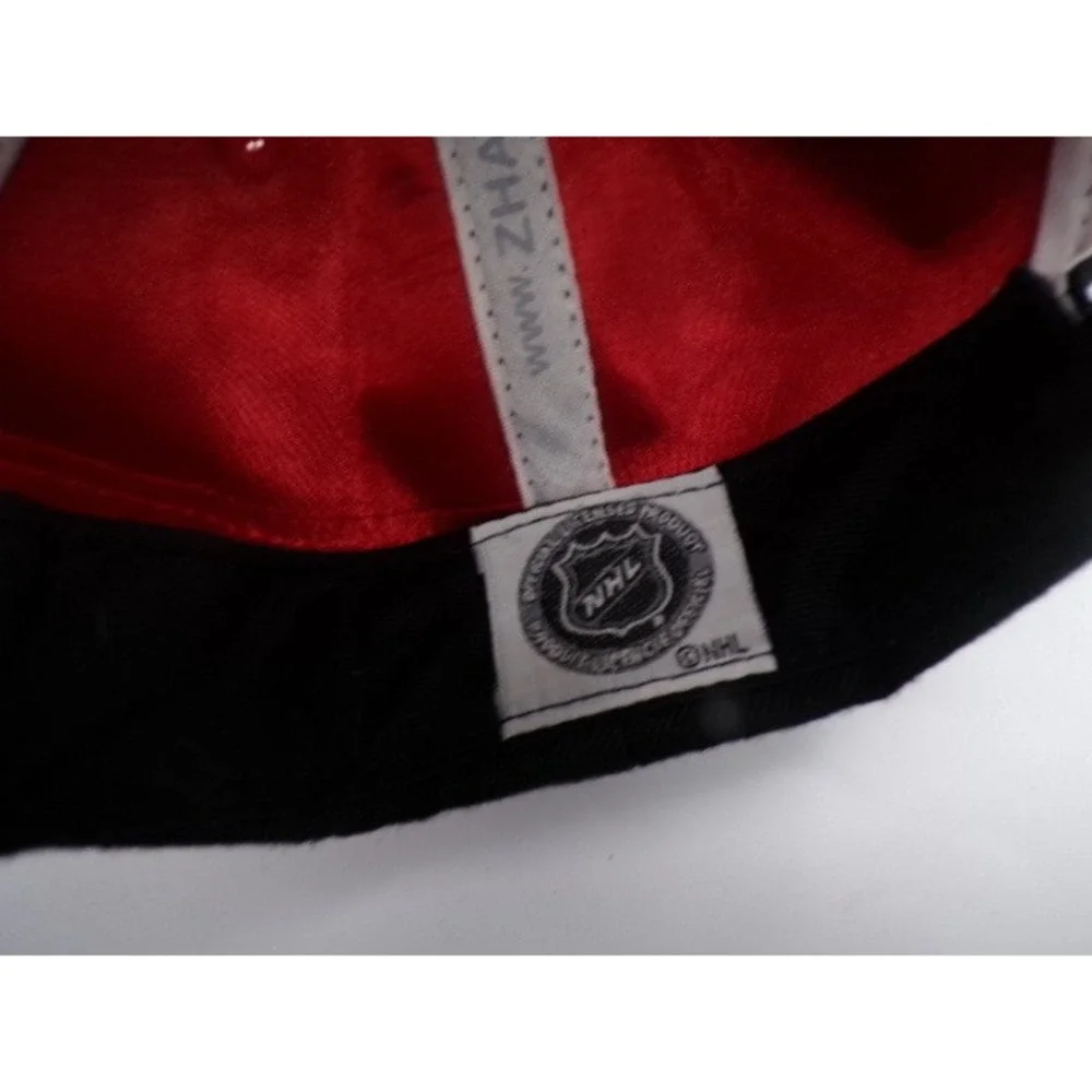 Chicago Blackhawks Zephyr Lacer Snapback Hat NHL Black Red Skate‎ Lace Cap